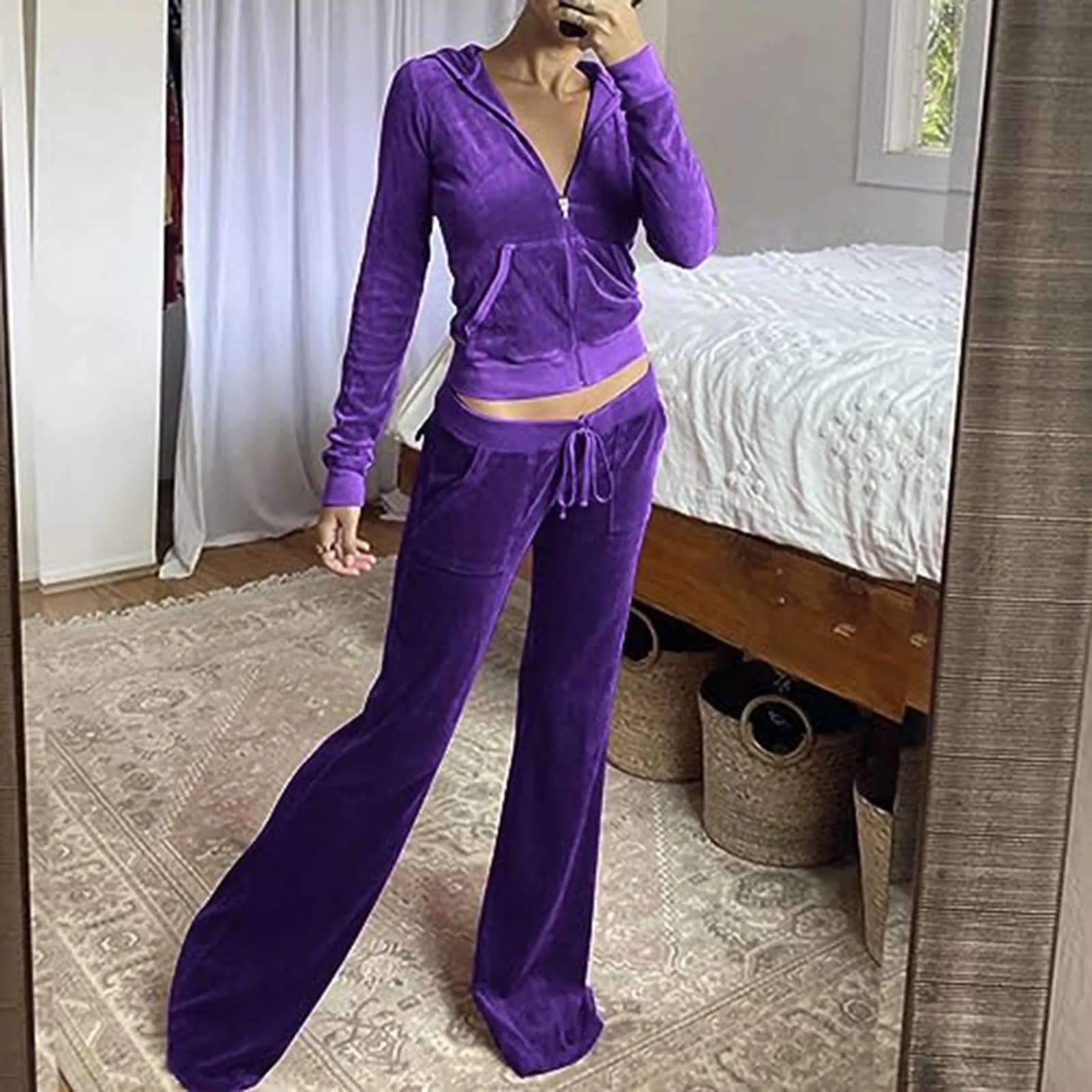Aksamitny welurowy dres damski z kapturem — bluza i szerokie spodnie Fioletowy