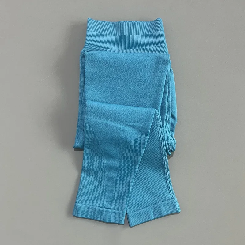 Bezszwowe legginsy sportowe damskie z efektem Push Up prążkowane Khaki