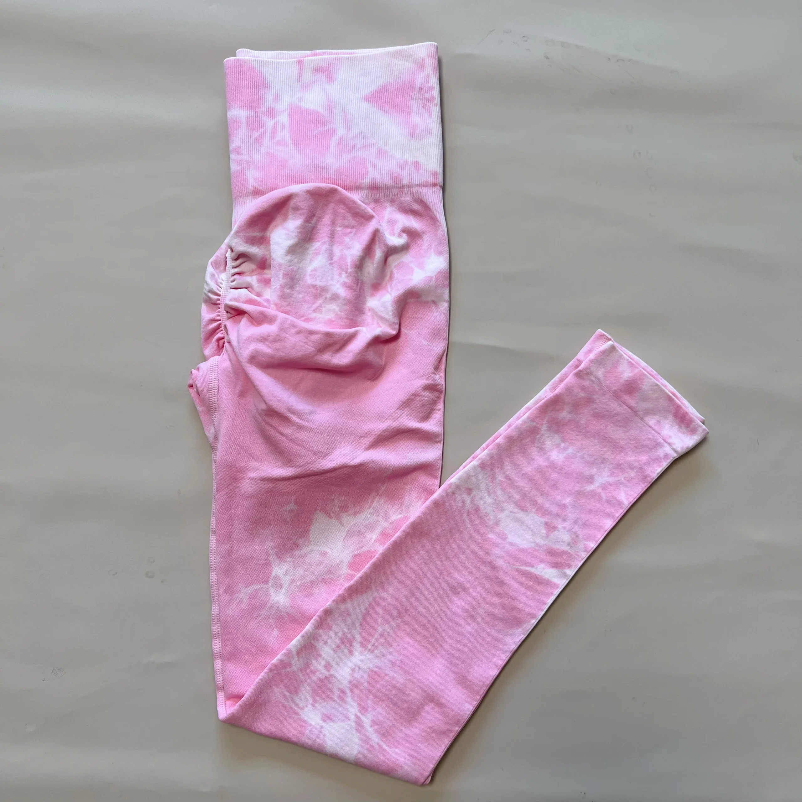 Bezszwowe legginsy tie-dye scrunch z wysokim stanem Różowy