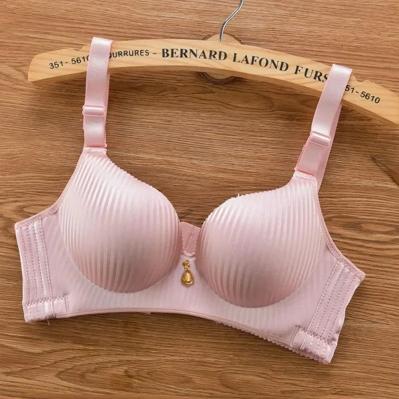 Bezszwowy biustonosz push-up 8 cm wkładki bez fiszbinów Różowy