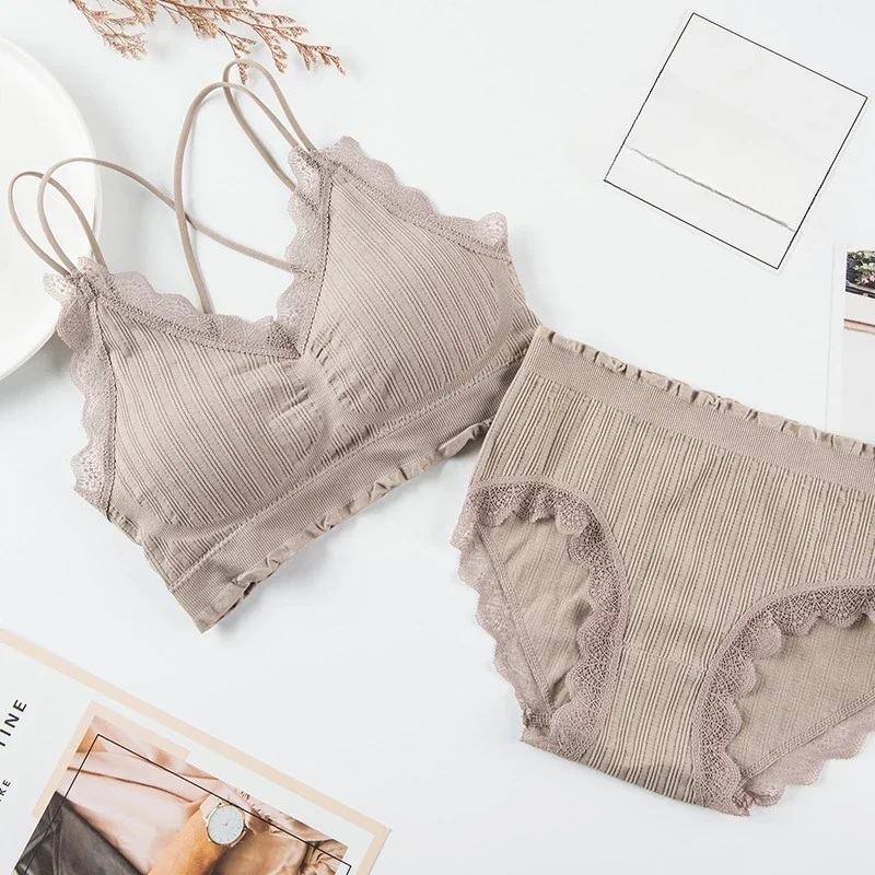 Bezszwowy komplet bielizny — bralette i majtki wysokiego stanu Szary
