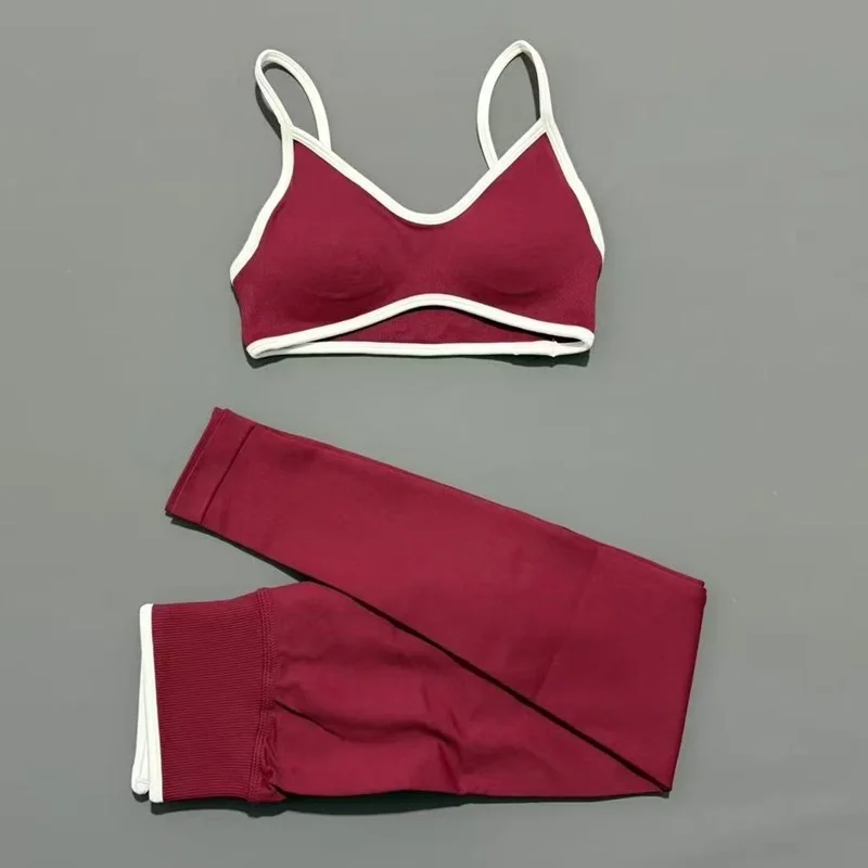 Bezszwowy komplet do jogi: legginsy scrunch i top halter Pomarańczowy