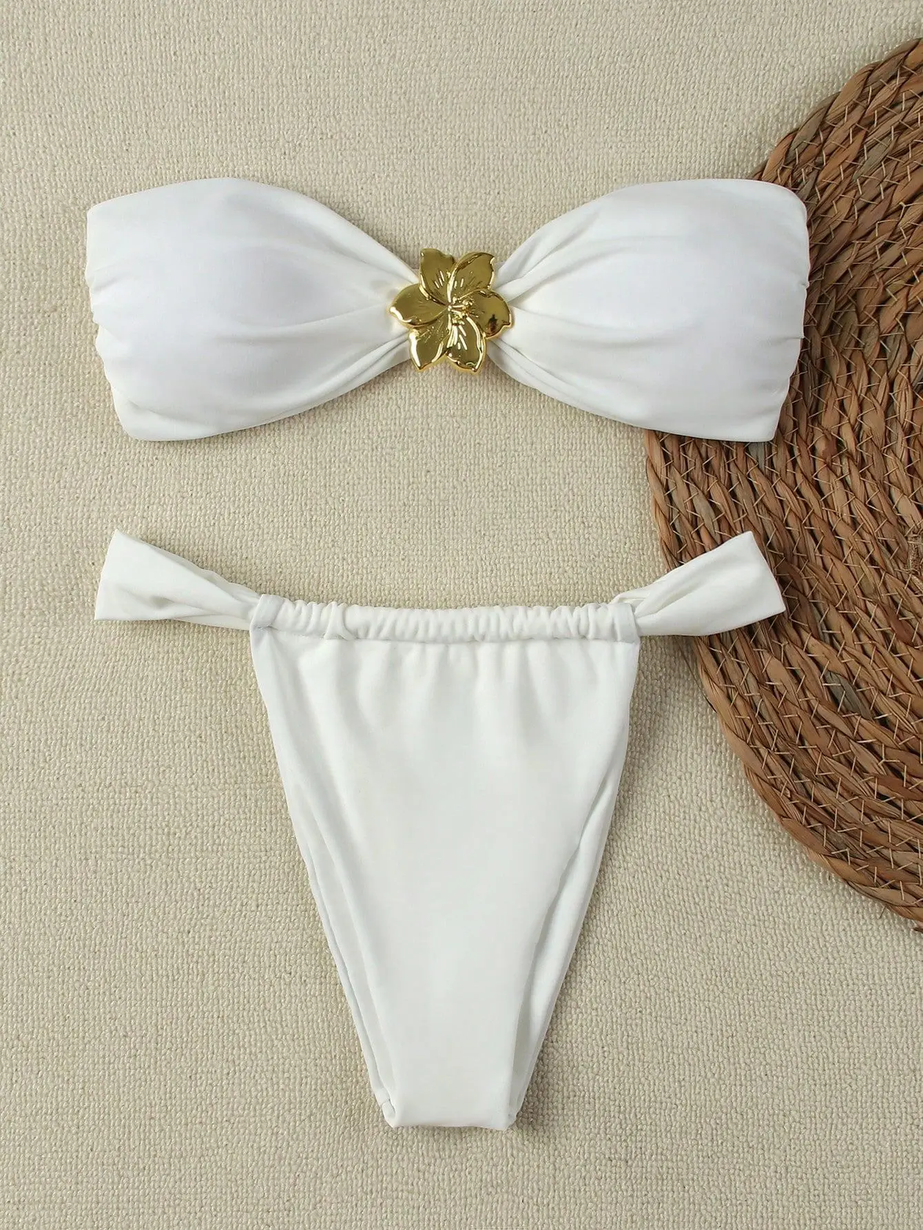 Bikini bandeau push-up z brazylijskimi stringami Szary
