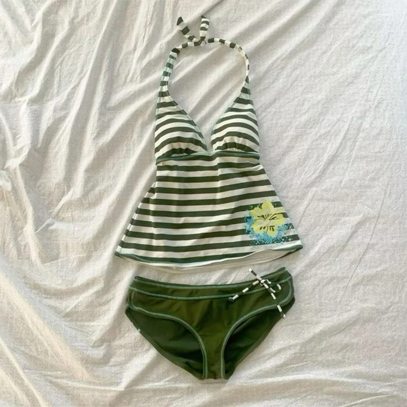 Dwuczęściowe bikini z kwiatowym nadrukiem i wiązaniem na szyi Zielony