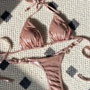 Bikini z eko-skóry z perełkami, halter Jasny żółty