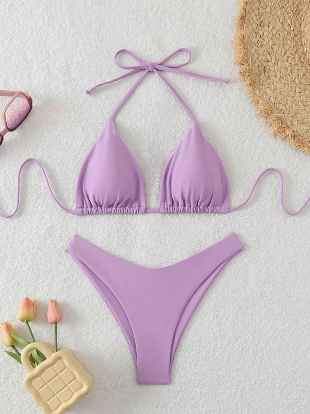 Bikini na szyję ze sznurowaniem i niskim stanem stringi Pomarańczowy
