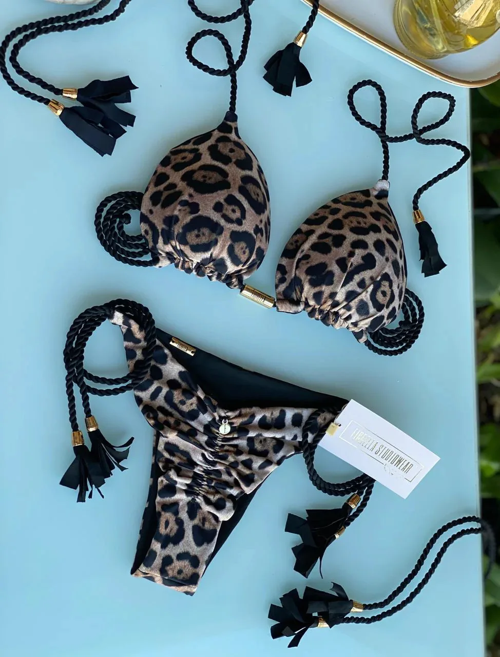 Bikini trójkątne sznurowane z niskim stanem brazylijskie Szampan