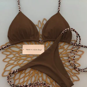 Bikini w panterkę z wysokim stanem i stringami Khaki