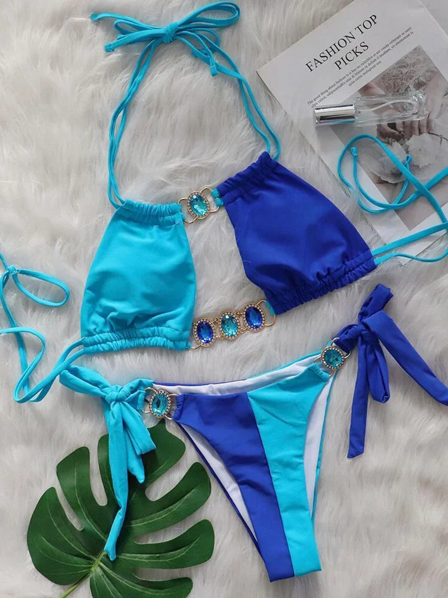 Bikini z cyrkoniami wycinane dwuczęściowe Błękitny