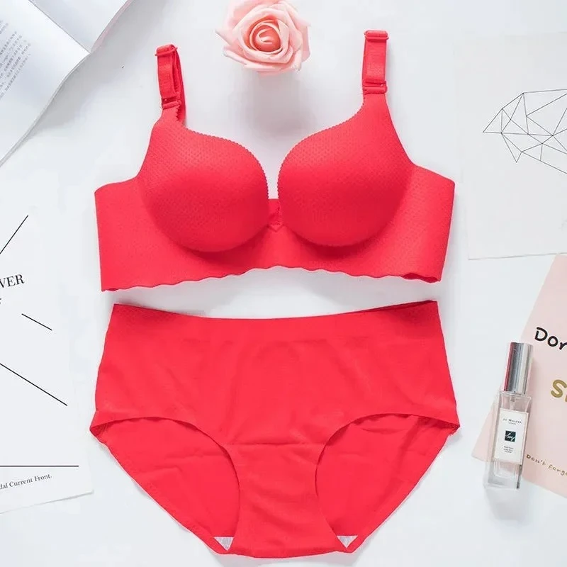 Mocny biustonosz push-up z wkładkami 8 cm dla małego biustu Zielony