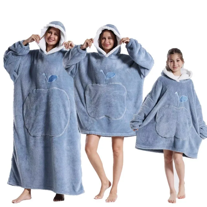 Bluza koc z kapturem oversize – ciepła, z rękawami Fioletowy