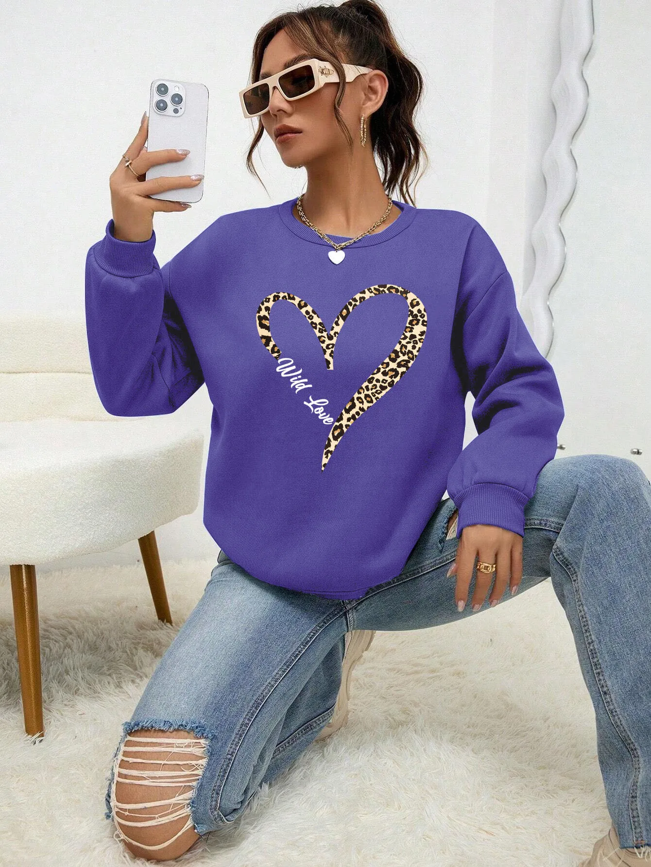 Bluza plus size w panterkę z okrągłym dekoltem Ciemnoszary