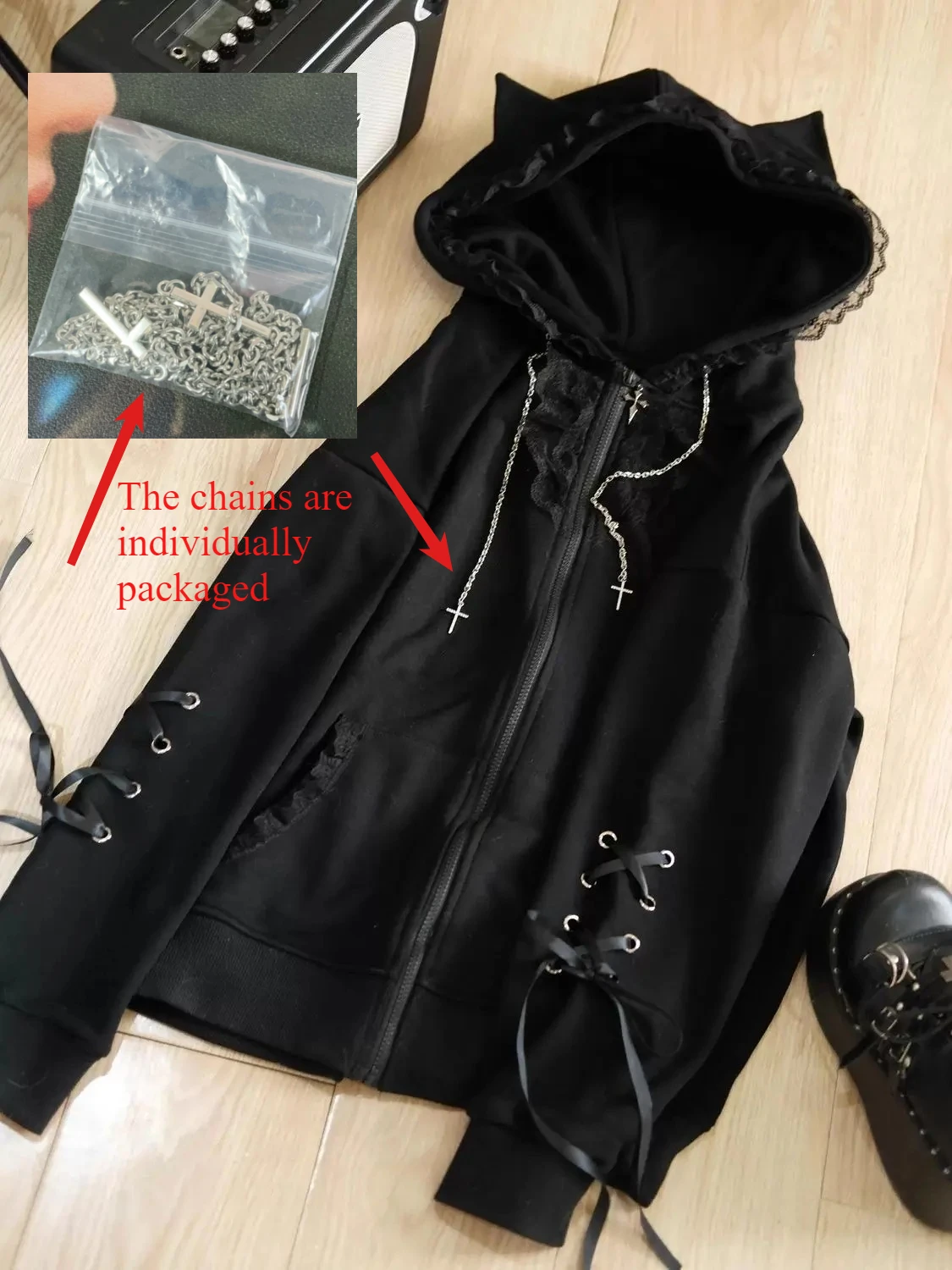 Bluza z kapturem z kocimi uszami i koronką w stylu Y2K Czarny