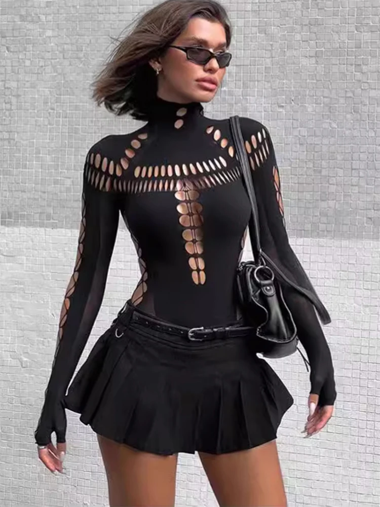 Body Y2K z wycięciem i siateczkowymi rękawami – styl clubwear Czarny