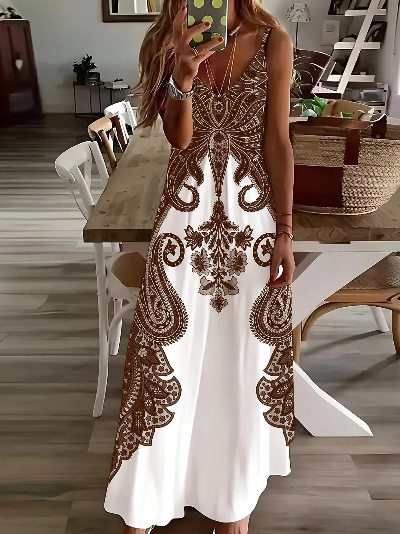 Boho sukienka maxi z kwiatowym nadrukiem dekolt V wakacyjna Jasny brąz
