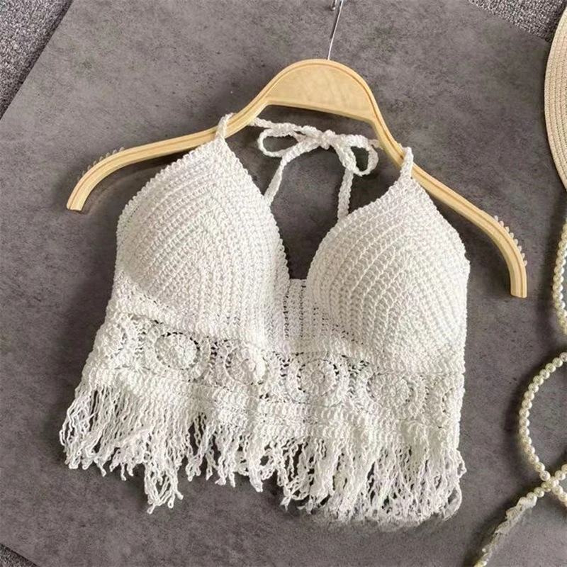 Boho top z frędzlami i haftem wiązany na szyi Beżowy