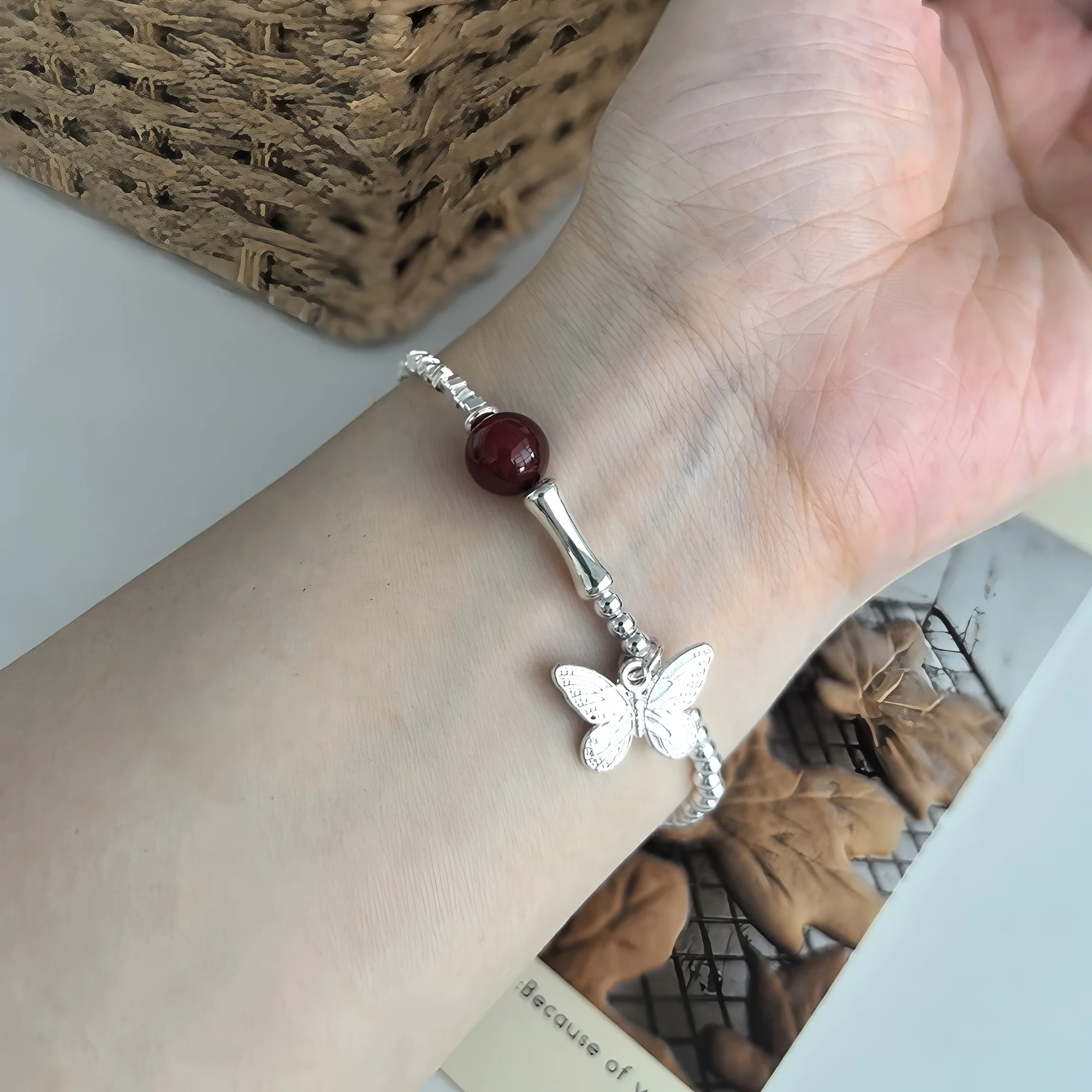 Bransoletka ze srebra 925 z gwiazdkami w stylu boho – wielokolorowa Różowy