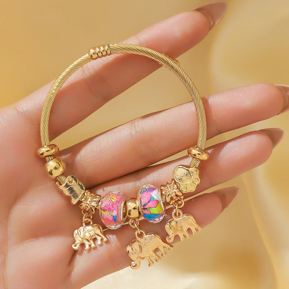 Bransoletka z koralikami w stylu charms Rodowany