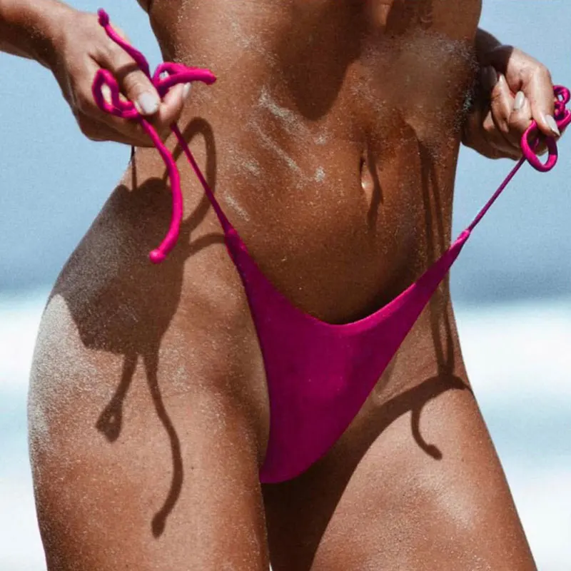 Brazylijskie mini bikini sznurowane z niskim stanem Brązowy