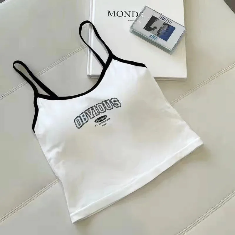 Crop top na ramiączkach z wyjmowanym biustonoszem Biały