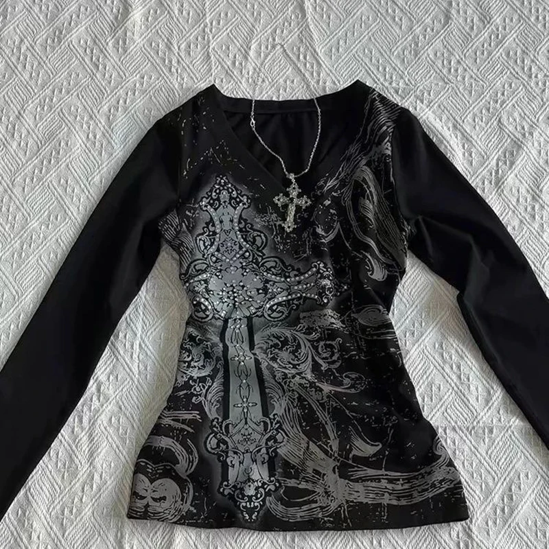 Crop top vintage punk w stylu gotyckim Y2K Czarny