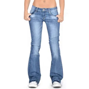 Czarne jeansy dzwony z niskim stanem w stylu mom Beżowy
