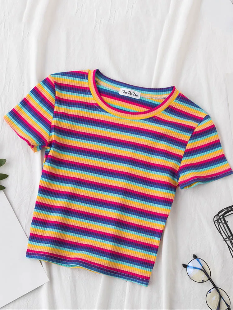 Damska koszulka w paski slim fit z krótkim rękawem Fioletowy