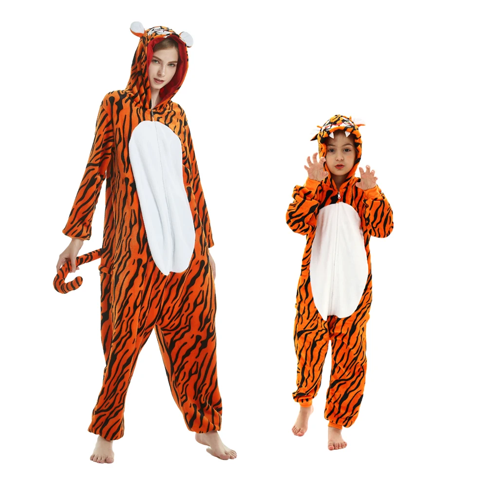 Damska piżama kigurumi ze zwierzętami z kapturem Złoto