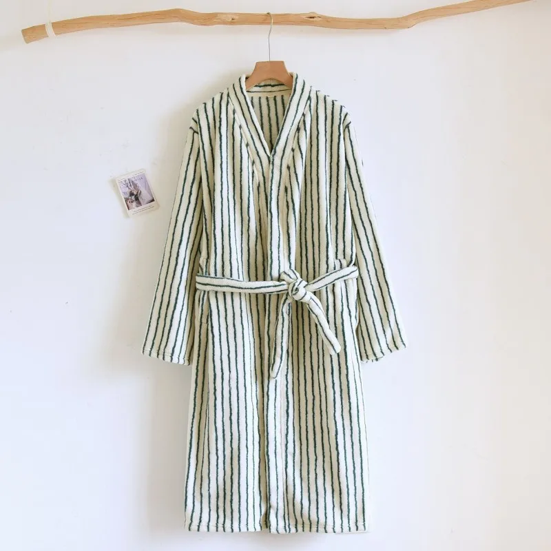 Damski szlafrok kimono w paski z miękkiego polaru — japoński styl Błękitny