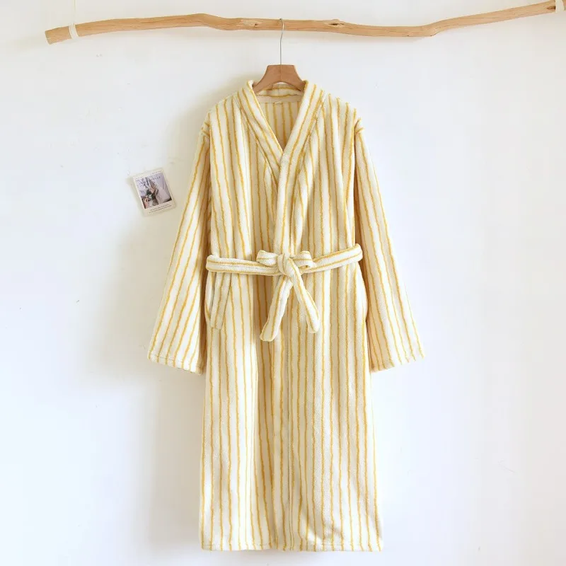 Damski szlafrok kimono w paski z miękkiego polaru — japoński styl Niebieski