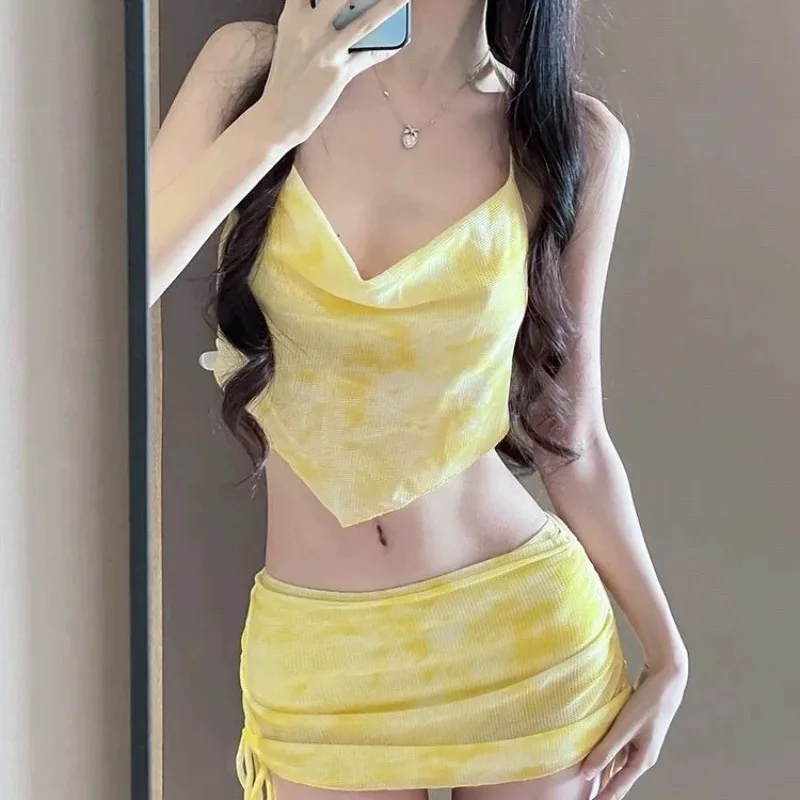 Damski 3-częściowy zestaw bikini z spódniczką plażową żółty