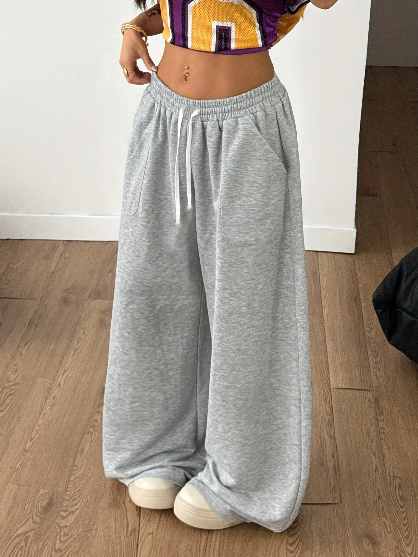 Damskie spodnie dresowe z polaru plus size czarne oversize Czarny