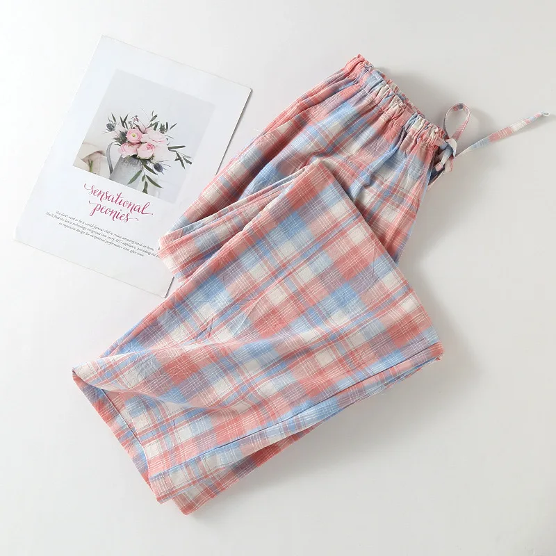 Damskie spodnie piżamowe w kratę plus size z elastyczną talią Czarny