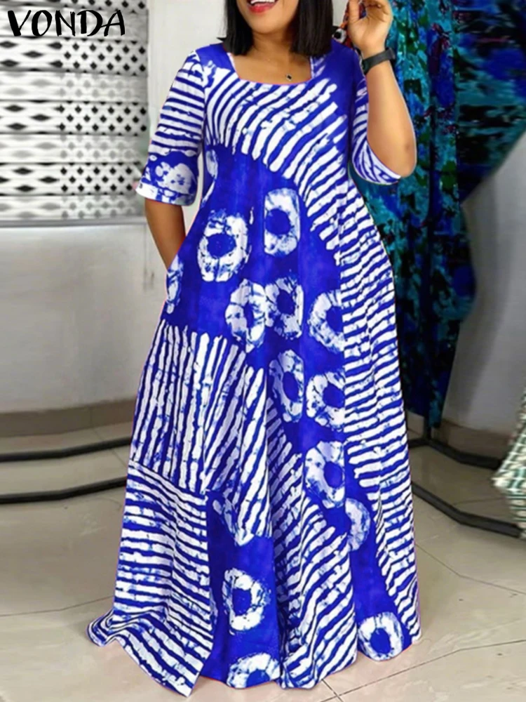 Długa sukienka maxi boho z nadrukiem plus size Niebieski