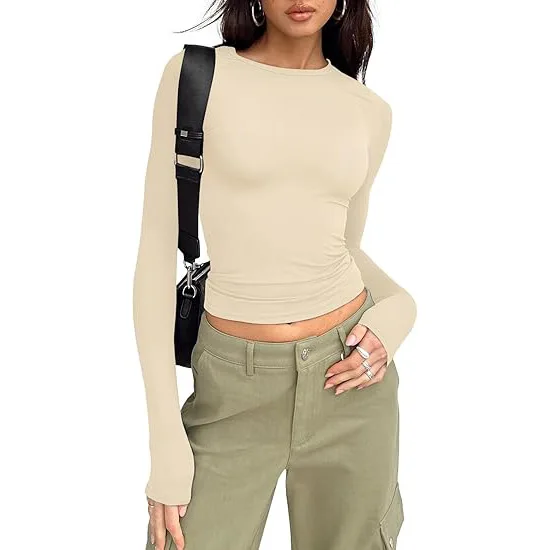 Dopasowany crop top z długim rękawem i okrągłym dekoltem Morelowy