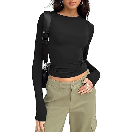 Dopasowany crop top z długim rękawem i okrągłym dekoltem Czarny