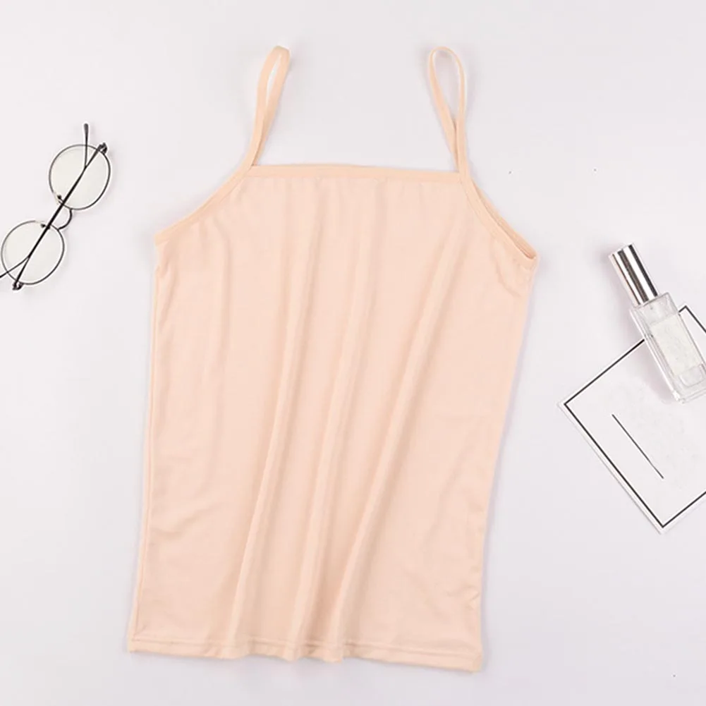 Dopasowany top na ramiączkach — minimalistyczny i wygodny Nude
