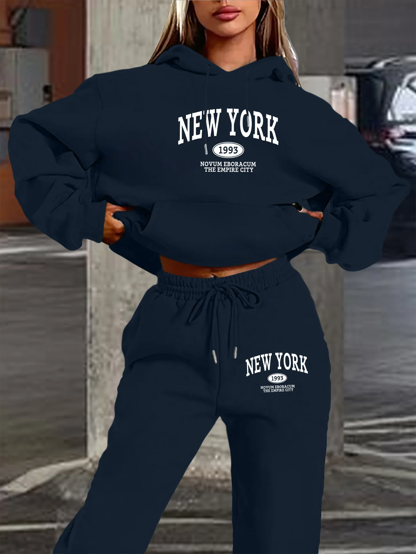 Dres damski z nadrukiem New York — bluza i spodnie Srebrny