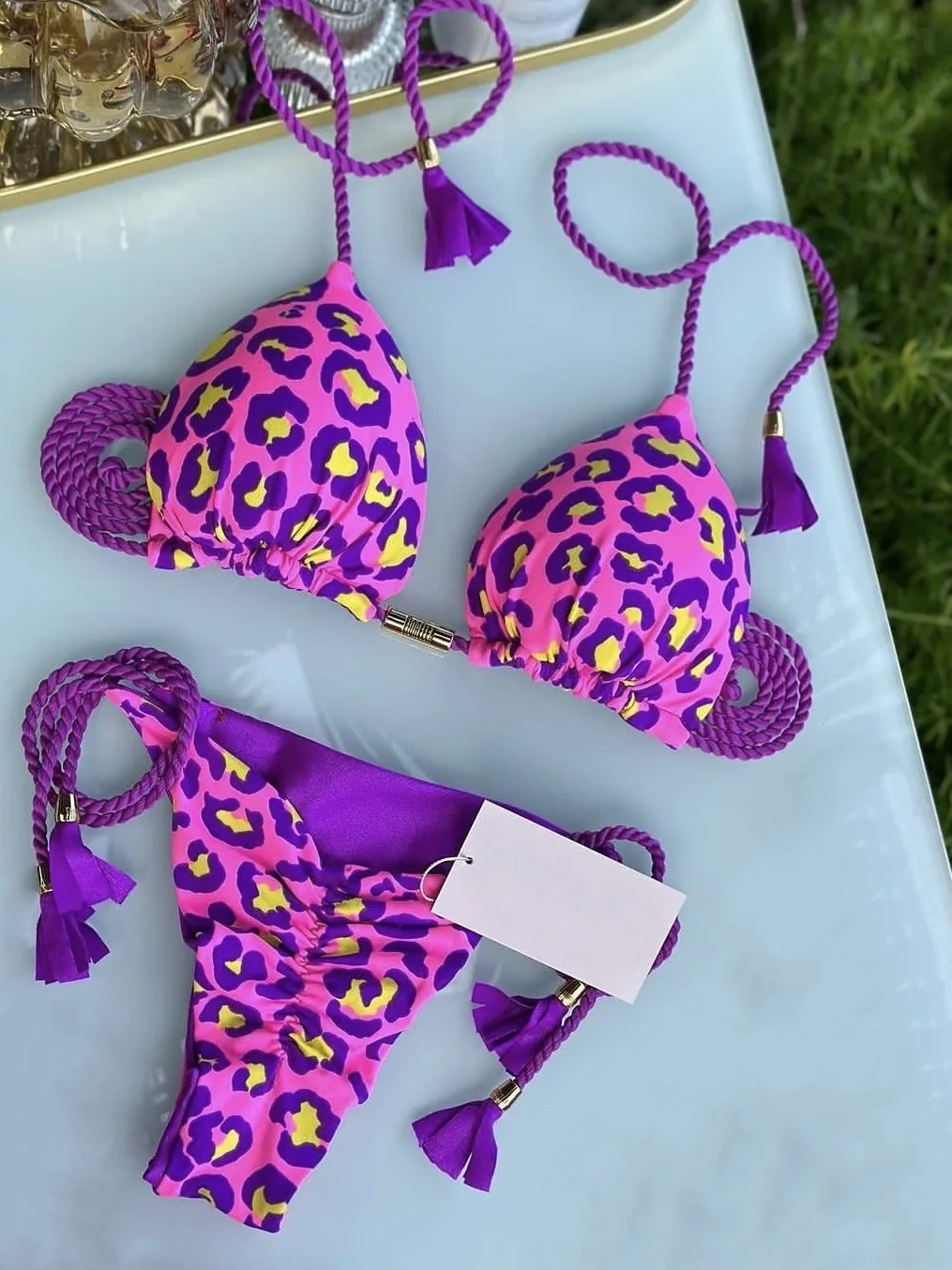 Dwuczęściowe bikini stringi bandażowe jednobarwne Czerwony