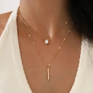 Dwuwarstwowy naszyjnik choker z gwiazdą i księżycem żaden