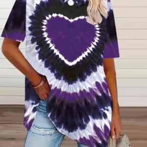 Dzianinowy T-shirt z sercem plus size Fioletowy