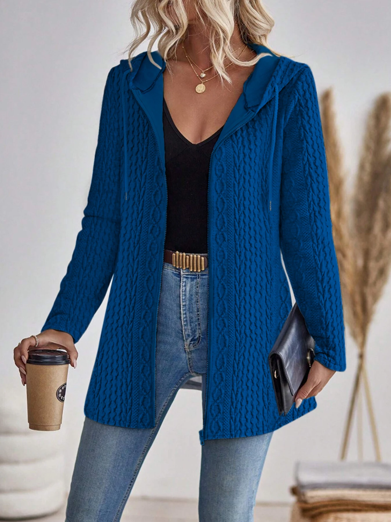 Elegancka bluza z kapturem damska z teksturowanej tkaniny Niebieski