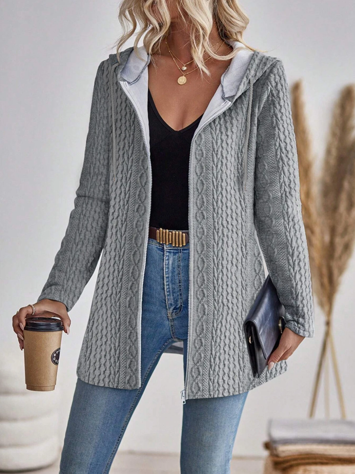 Elegancka bluza z kapturem damska z teksturowanej tkaniny Szary