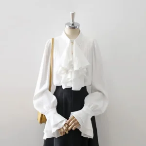 Elegancka bluzka vintage ze stójką i rozkloszowanym rękawem Beżowy