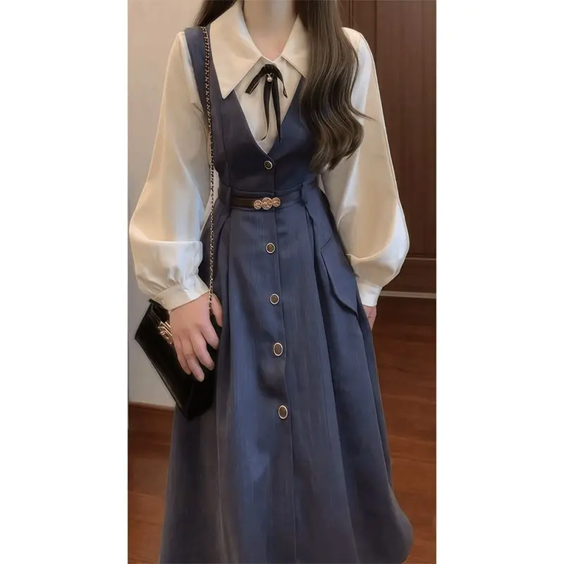 Elegancka koszula damska z długim rękawem w stylu retro Niebieski