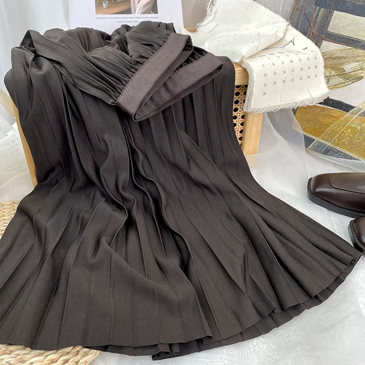 Elegancka plisowana spódnica midi z wysokim stanem Brązowy