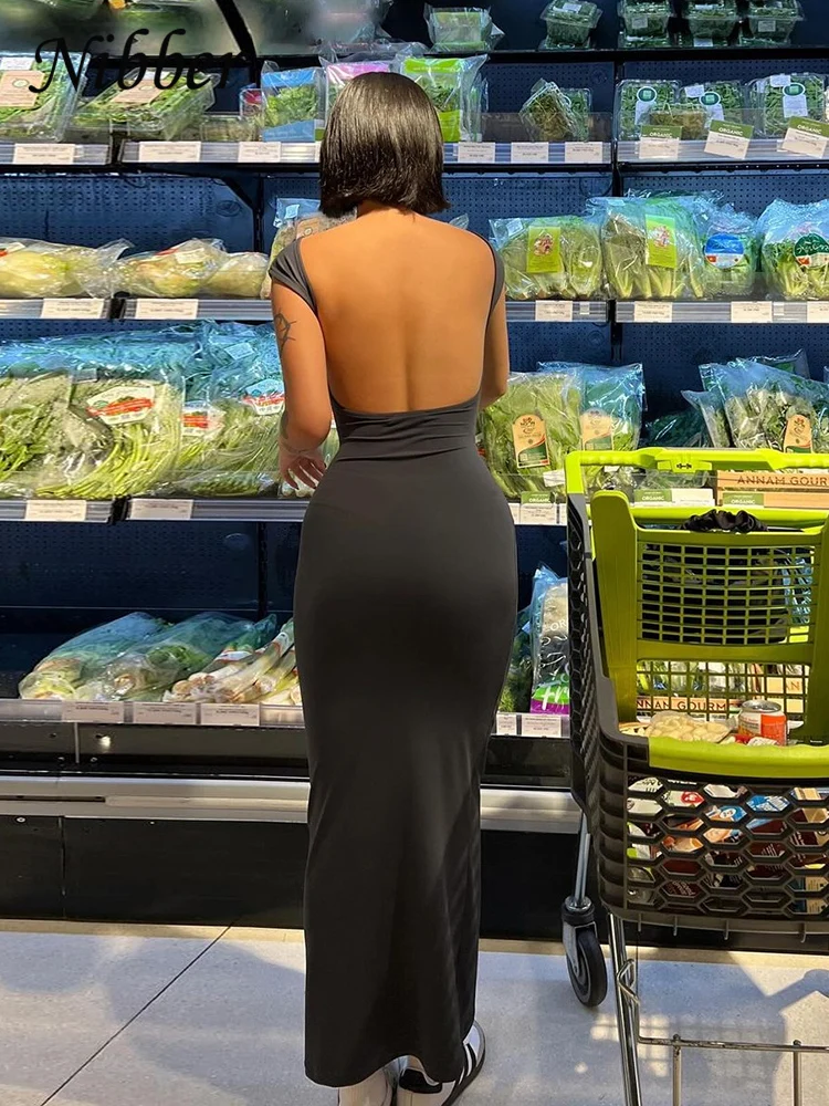 Elegancka sukienka maxi z odkrytymi plecami seksowna jednolita Ciemnoszary