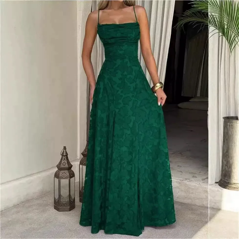 Elegancka sukienka szyfonowa z odkrytymi plecami na wesele Srebrny