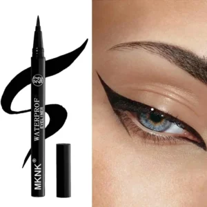 Eyeliner w ołówku matowy – wodoodporny i szybkoschnący Armijna zieleń