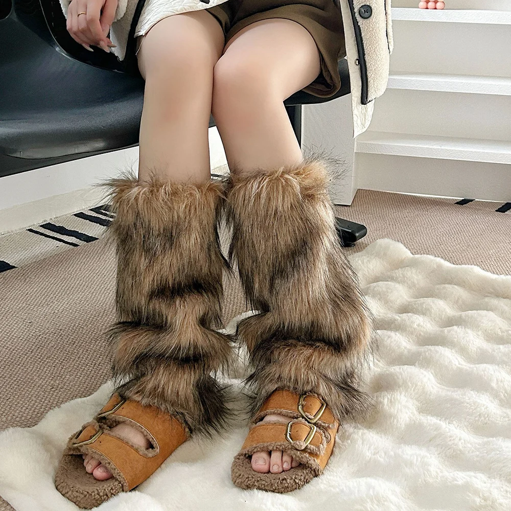 Futrzane getry Goth do kolan — pluszowe osłony na buty Fluffies Szary